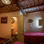 Roccamelia Historic Houses B&B 3*