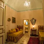 Roccamelia Historic Houses B&B 마자라데발로