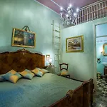 B&B Roccamelia Historic Houses 3*