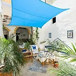 Roccamelia Historic Houses B&B 3*