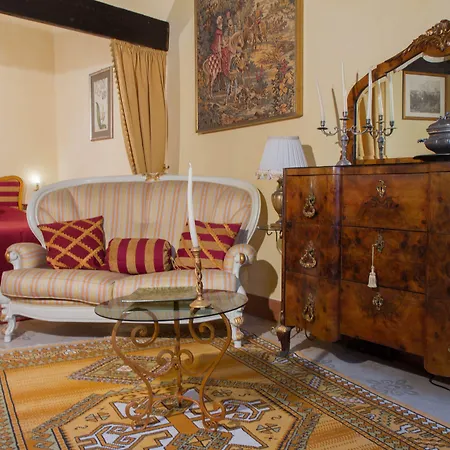 B&B Roccamelia Historic Houses 3*