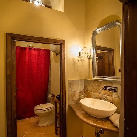 Roccamelia Experience Bed and breakfast 4*