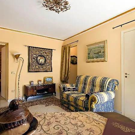 Bed & Breakfast Meliaresort Dimore Storiche 2*